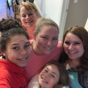 Meet your Posher, Janet